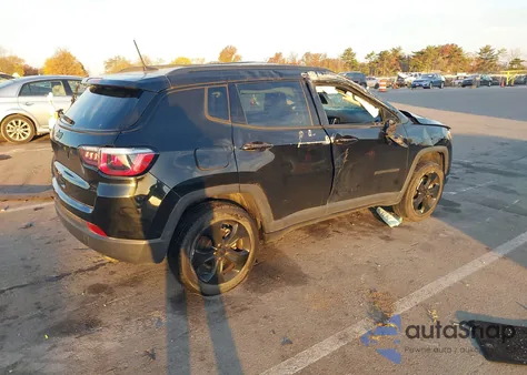 2019 Jeep Compass Altitude 4X4 from USA, damaged, VIN 3C4NJDBB9KT665736